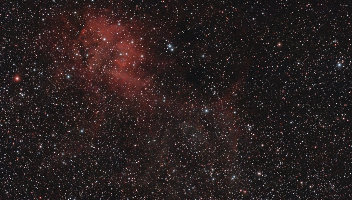 SH2-132 Lion Nebula