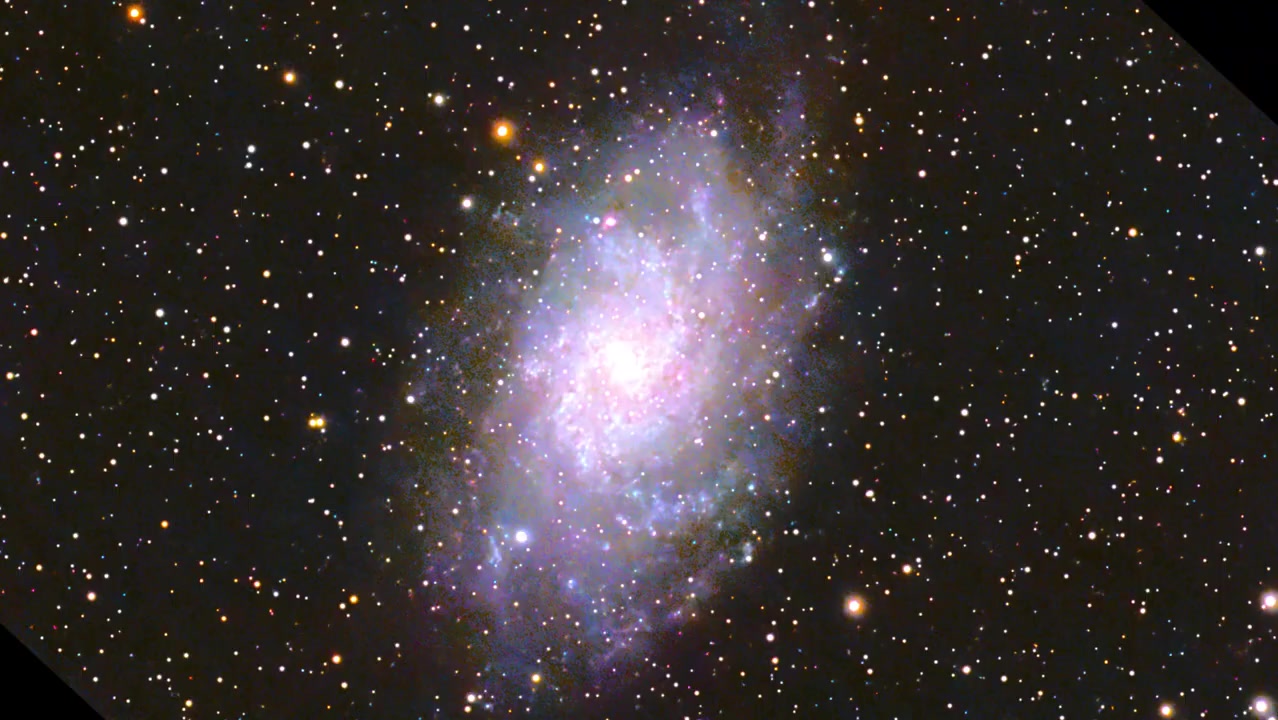 Flug durch M33 und M31