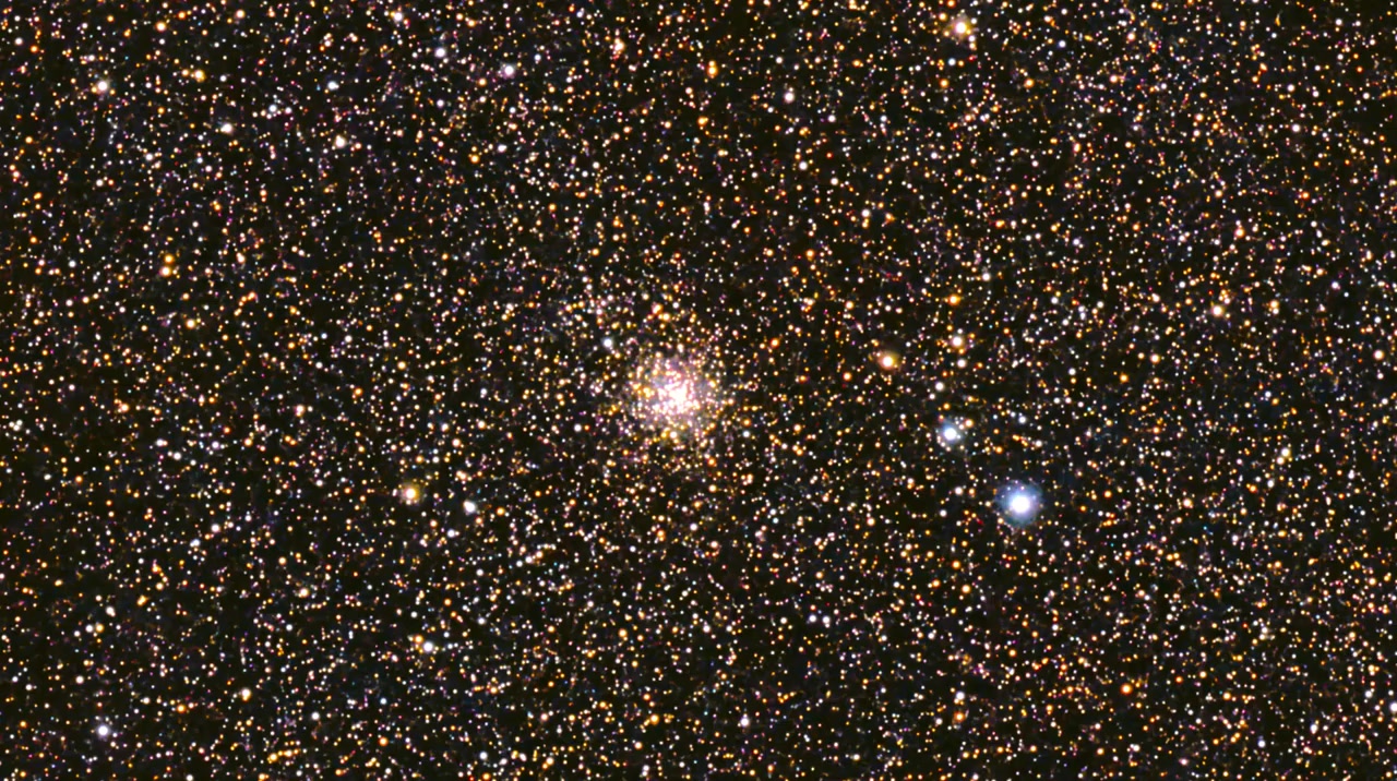 Flug durch Hantelnebel M27, NGC6940, M71, ...