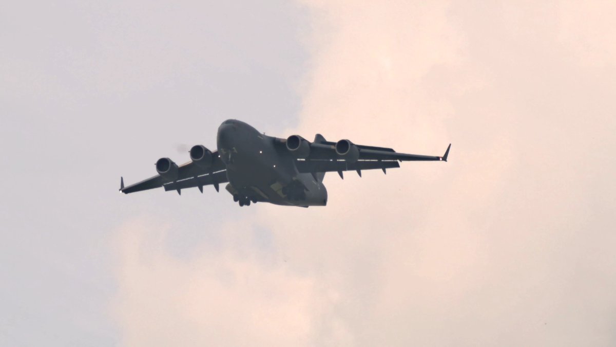 C17