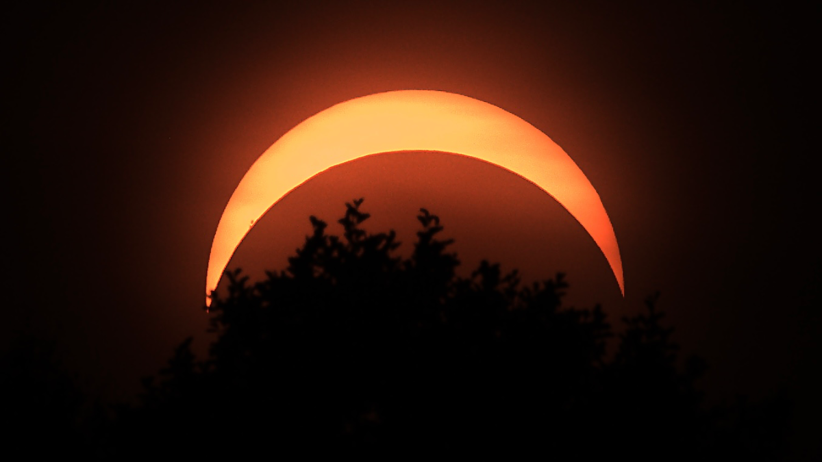 Solar eclipse