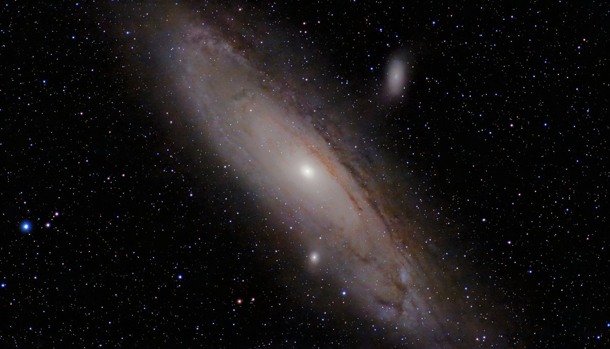 Andromeda Nebula (M31) - 01.08 (50.72, 26.20)