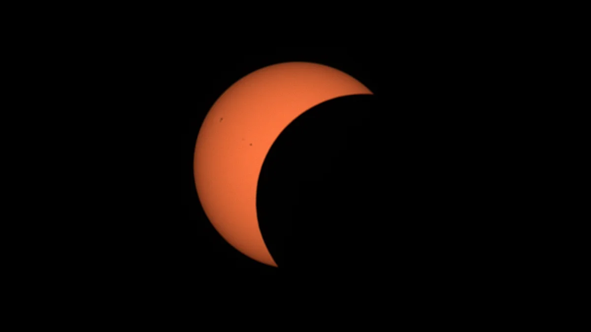Éclipse Solaire Partielle 12-08-2026 Timelapse