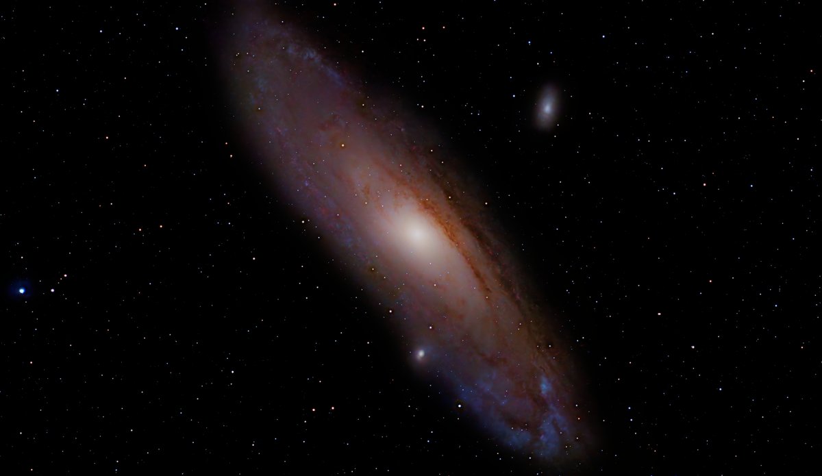 M 31
