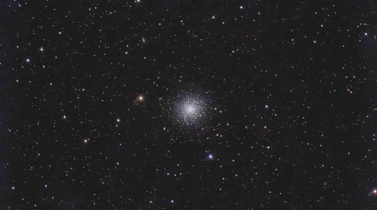 M13