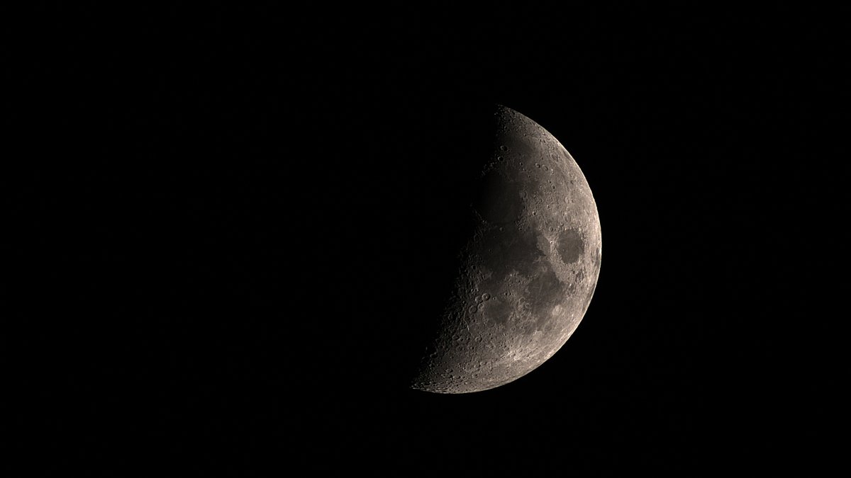 峨眉月🌒