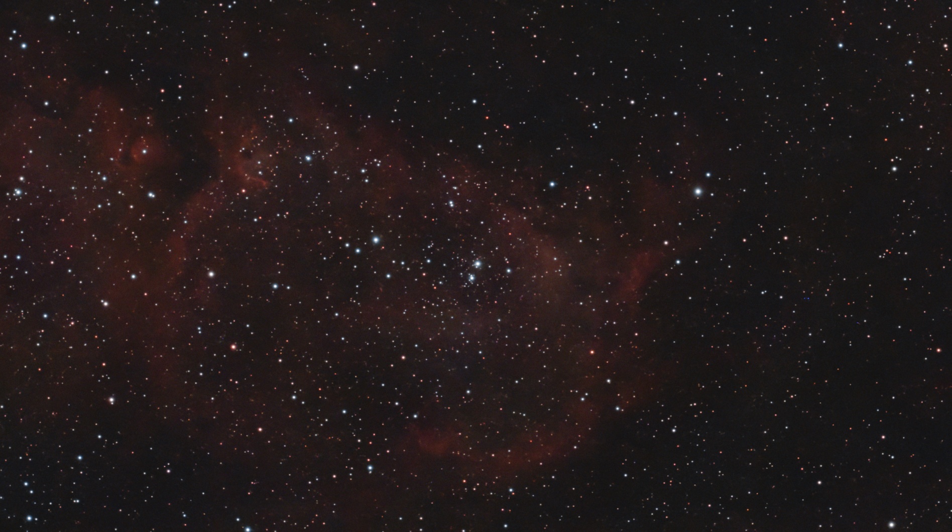 M 33