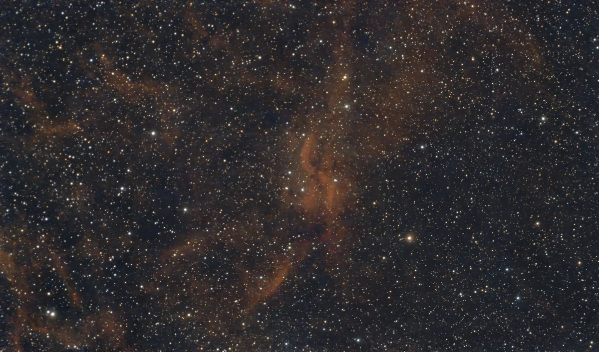 Propeller Nebula Circa 6 ore Megastack multi filtro