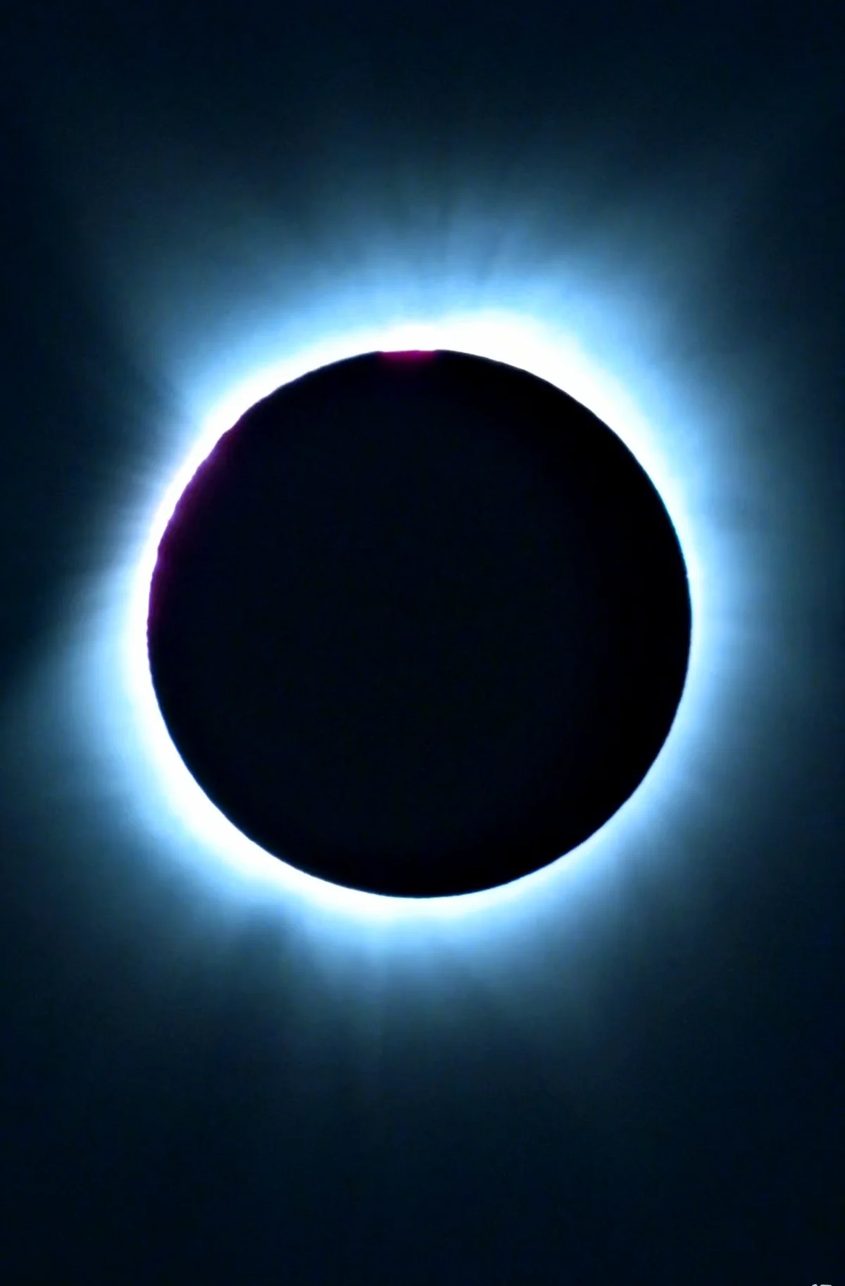 Total Solar Eclipse, shot from Spain (Dwarf 3)