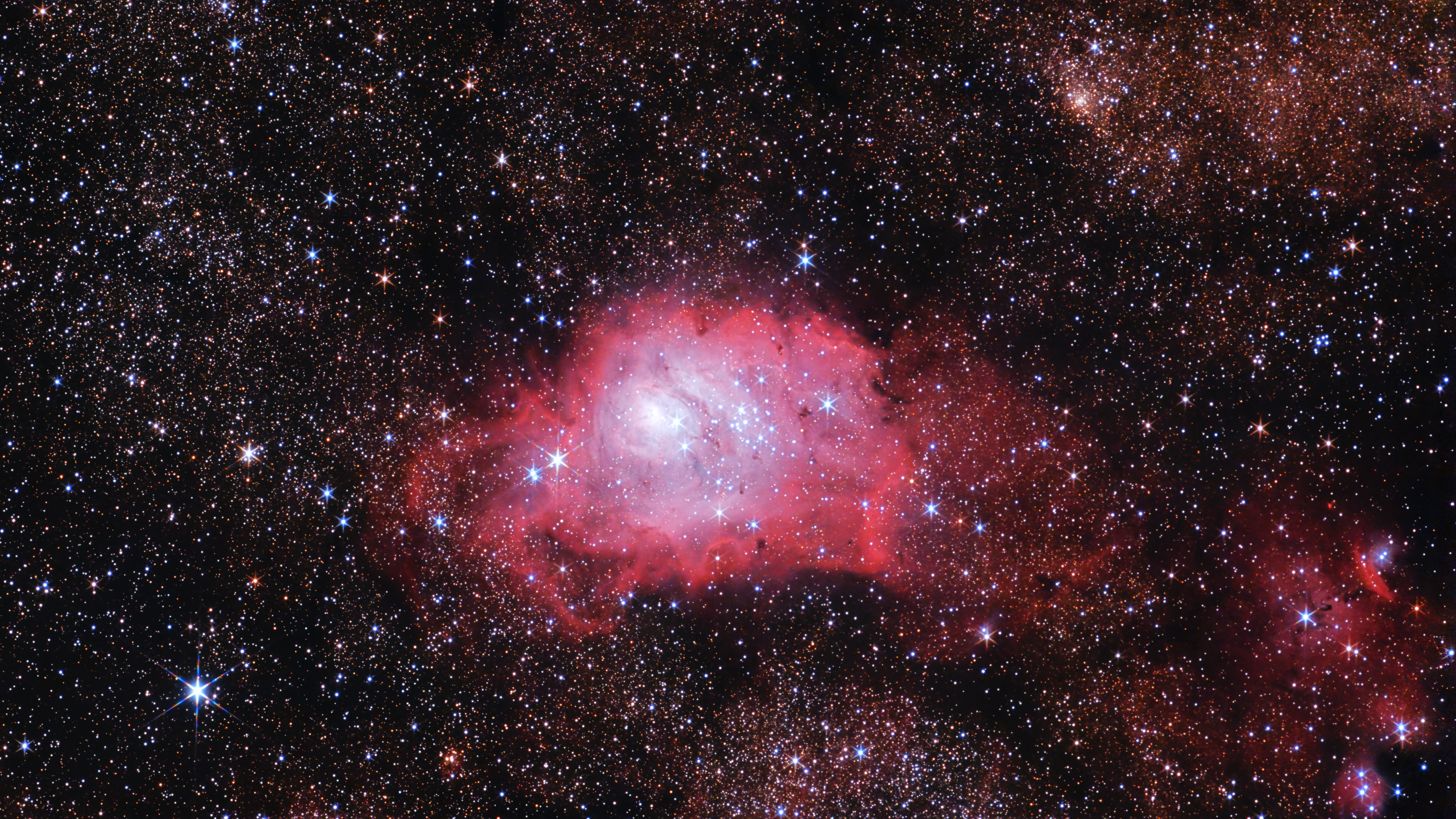 M 8 - Lagoon Nebula
