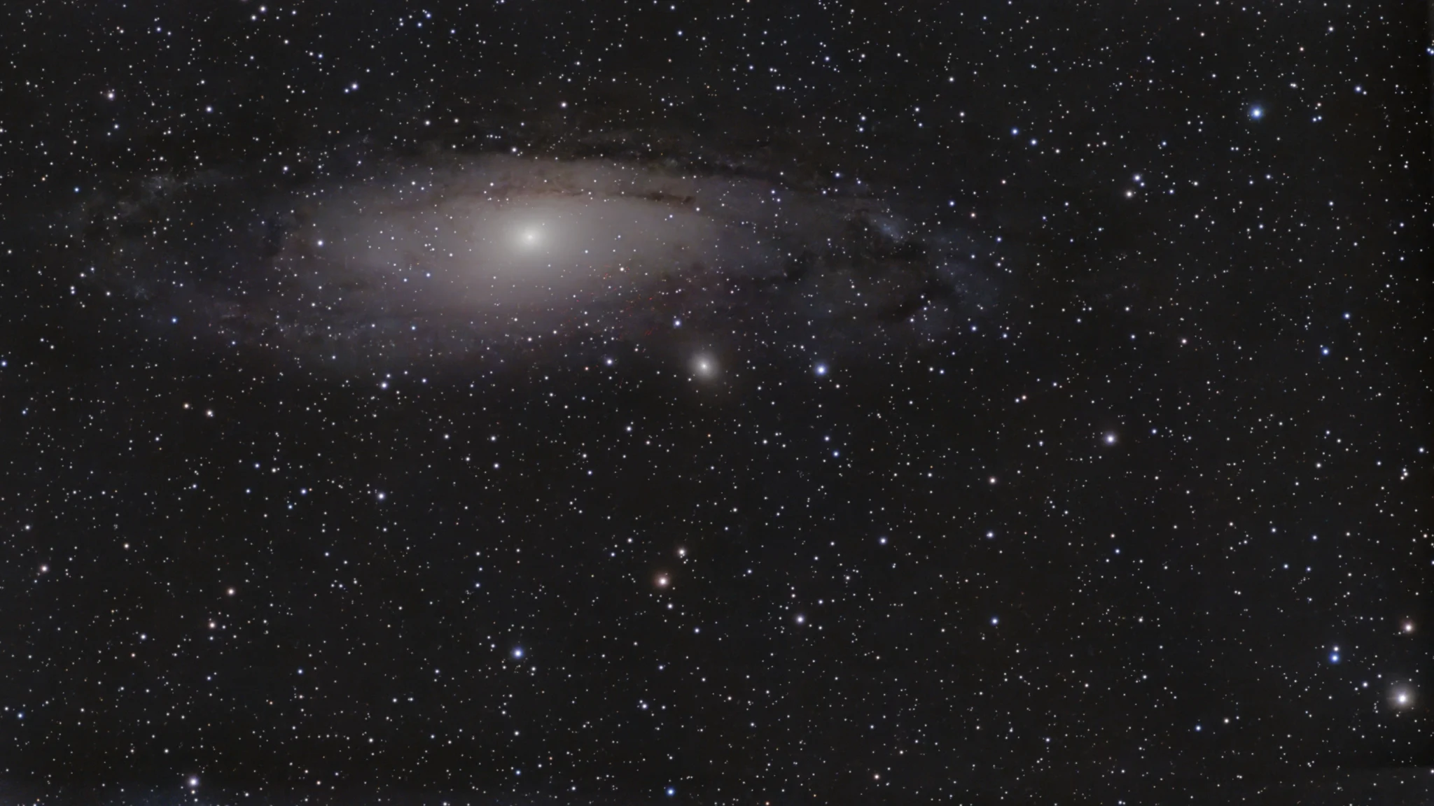 M32 Balcony View