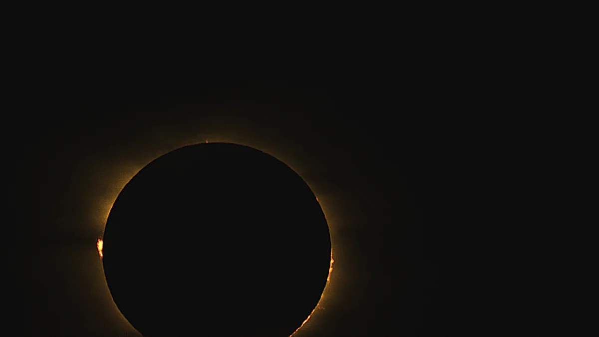 Total solar eclipse