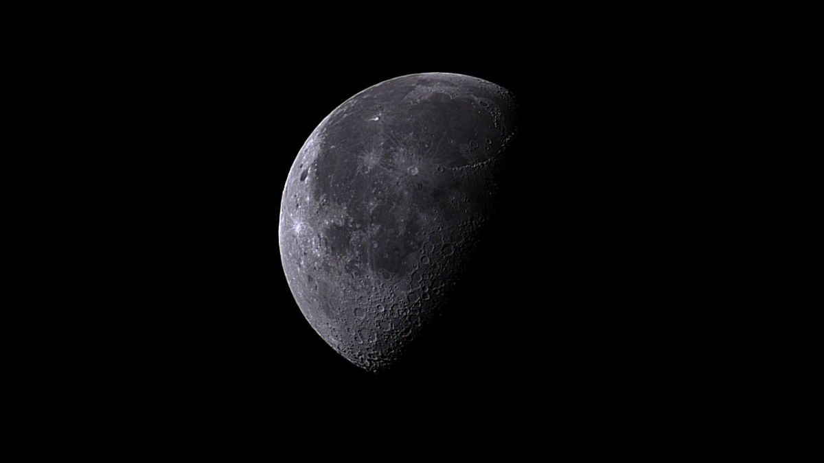 Luna 03-09-2026