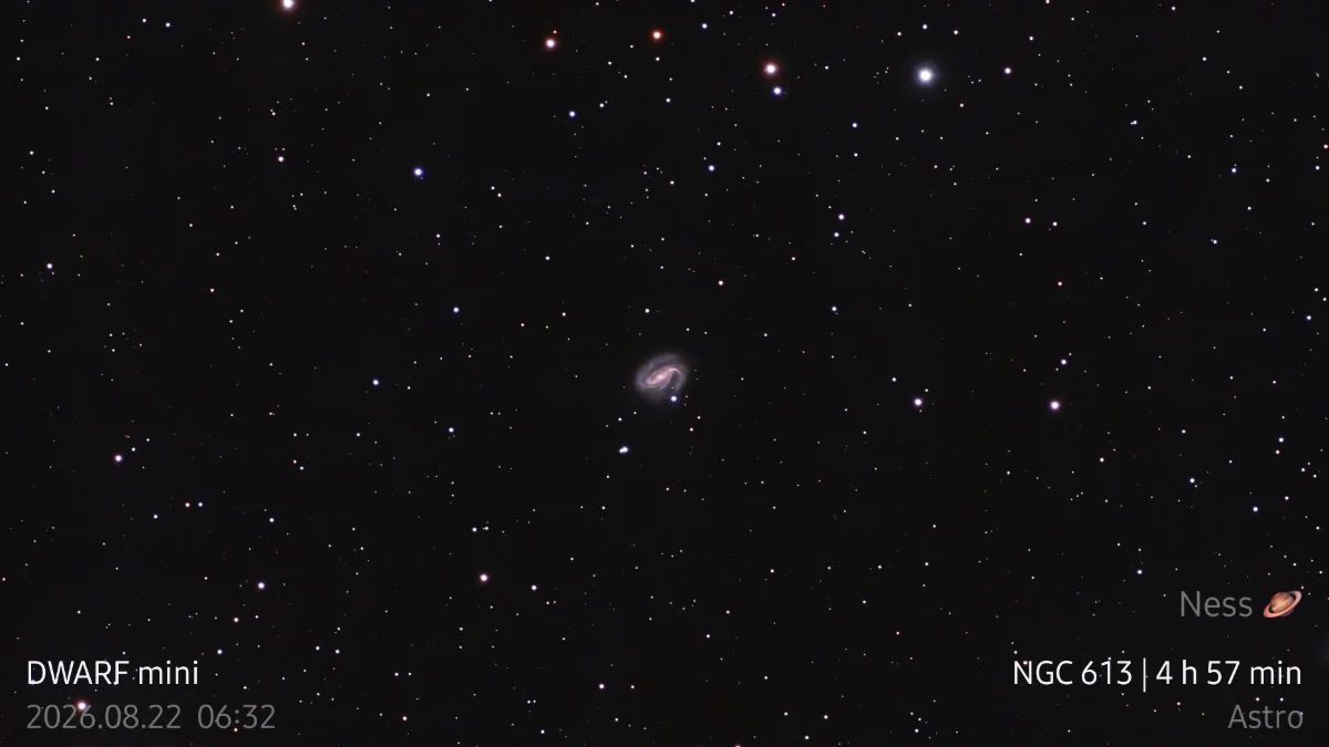 🌌 NGC 613 | Una espiral con un corazón turbulento
