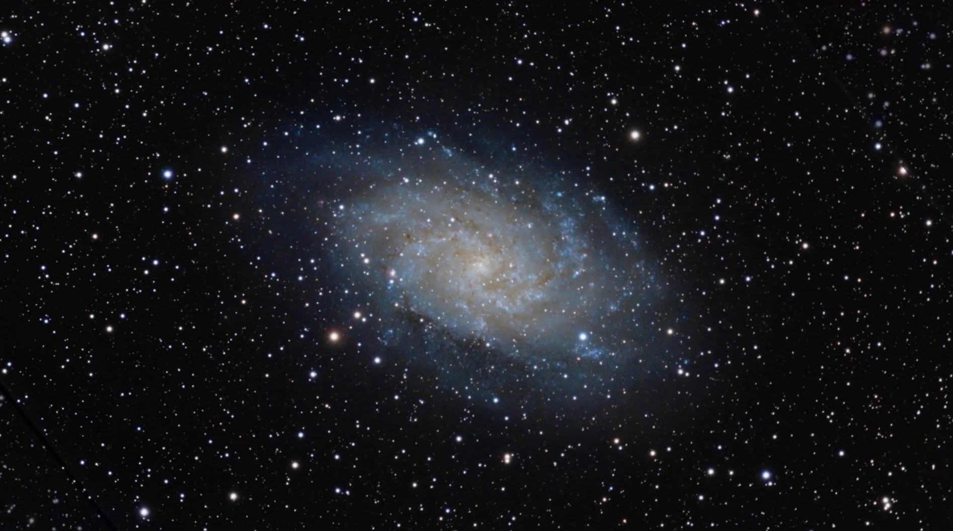 11 Hours of m33