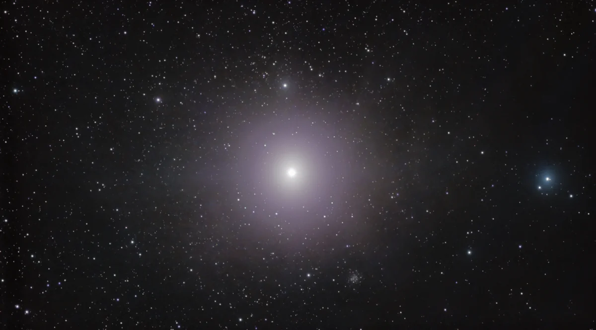 Nebulosa antares e aglomerado de galaxias