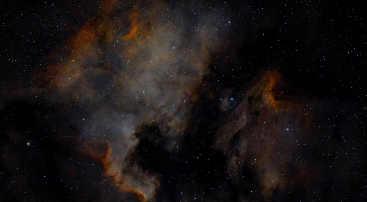 North America and Pelican nebulas